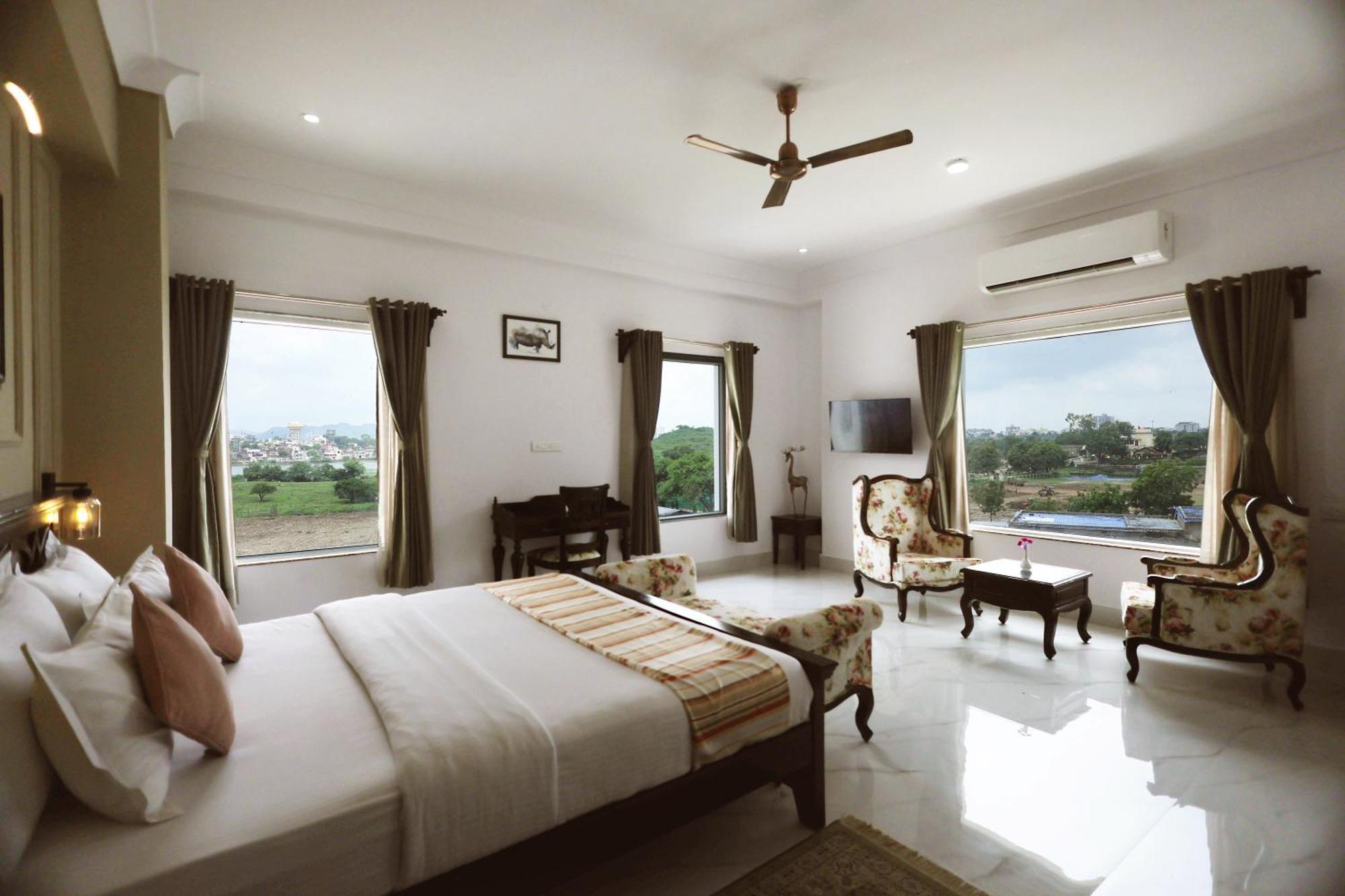 Revaas Lake View Boutique Stay Udaipur Exterior photo